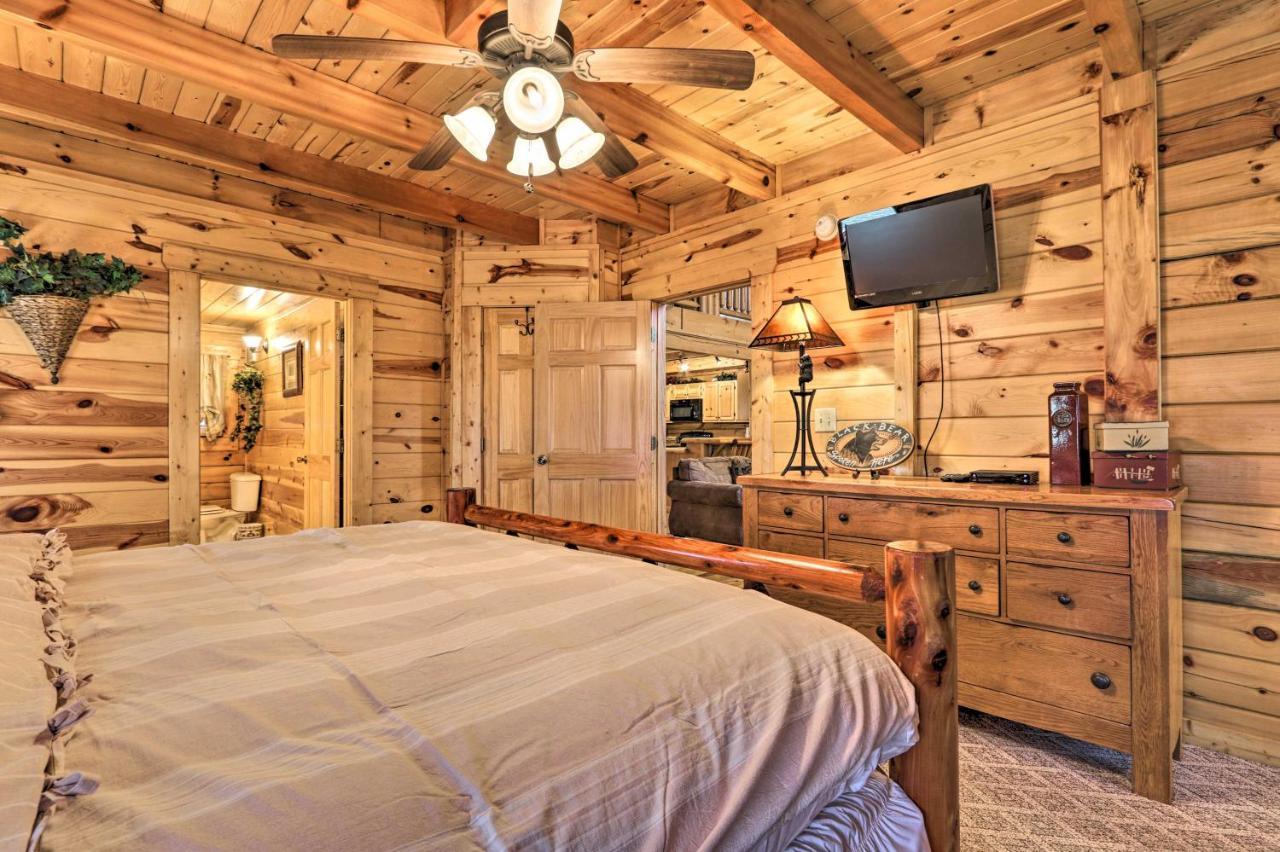 Pigeon Forge Cabin With Games, 1 Mi To Parkway! Экстерьер фото