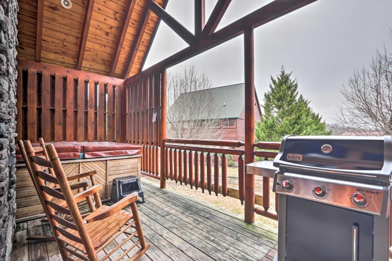 Pigeon Forge Cabin With Games, 1 Mi To Parkway! Экстерьер фото